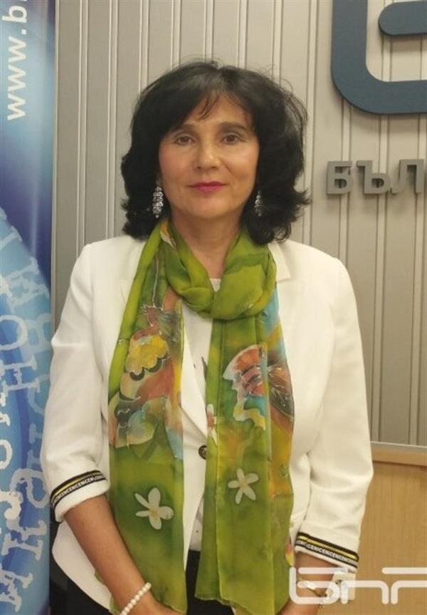 Портрет на д-р Джина Дундова-Панчева